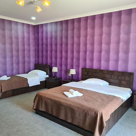 Georgian House Hotel Kutaisi Eksteriør billede
