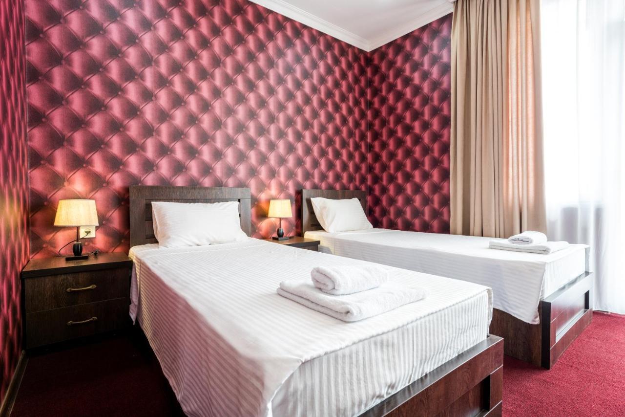 Georgian House Hotel Kutaisi Eksteriør billede
