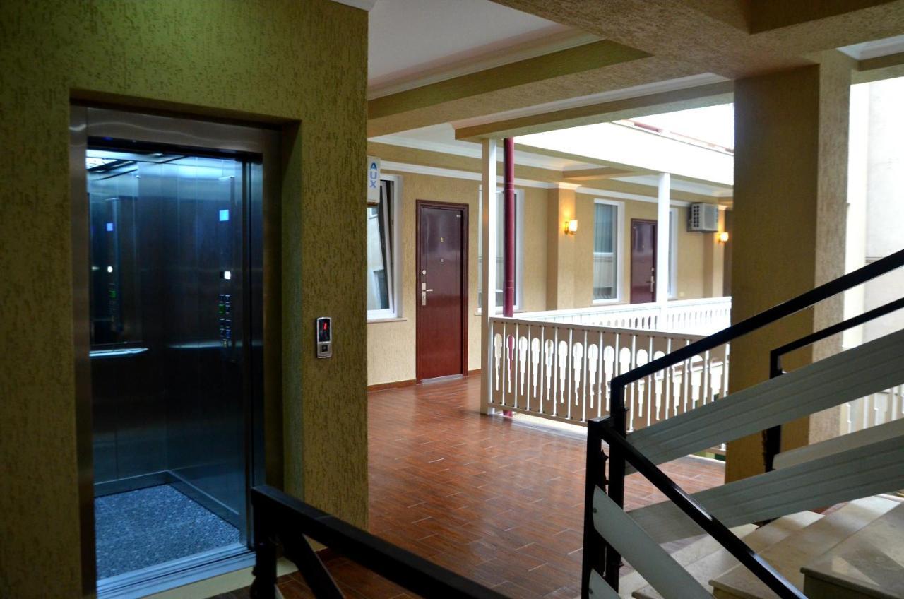 Georgian House Hotel Kutaisi Eksteriør billede